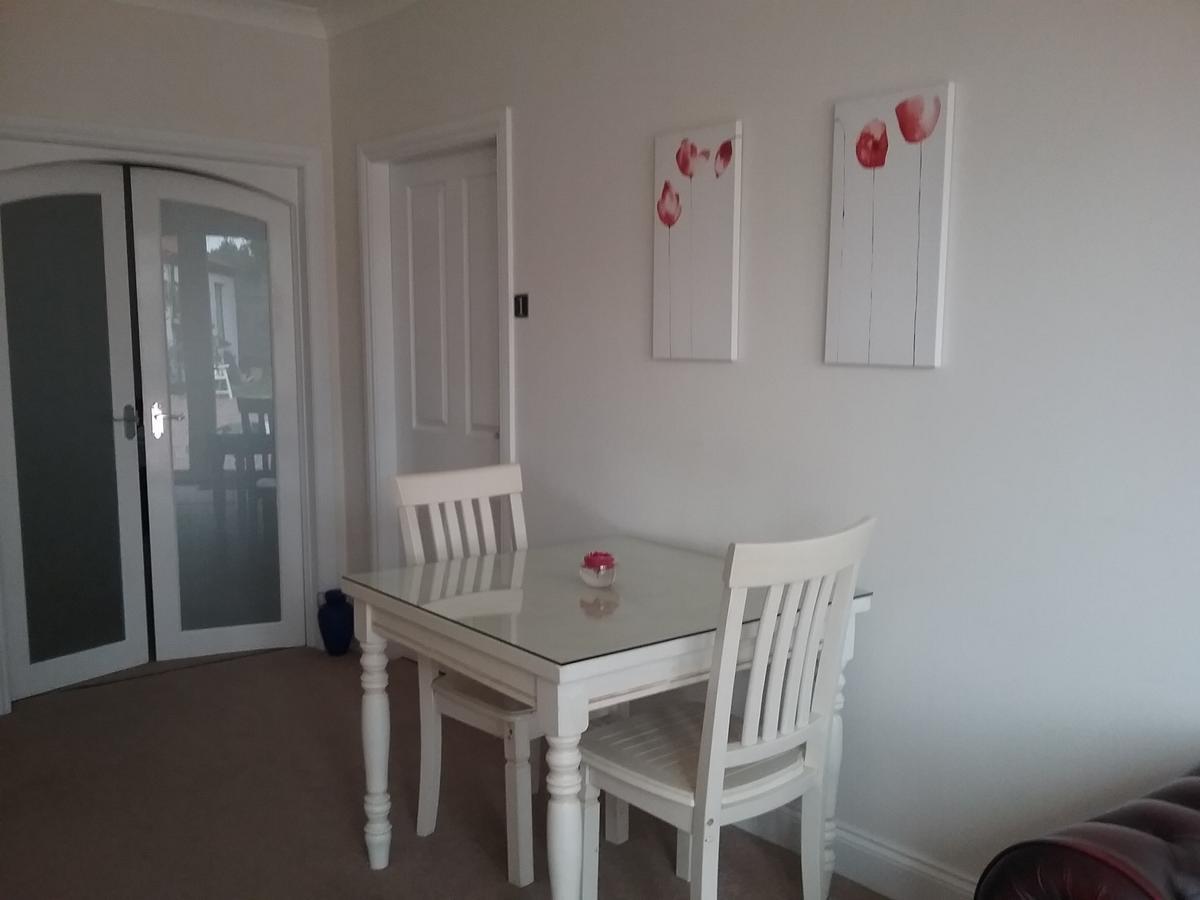 Shangri-La Bed And Breakfast Leuchars ภายนอก รูปภาพ
